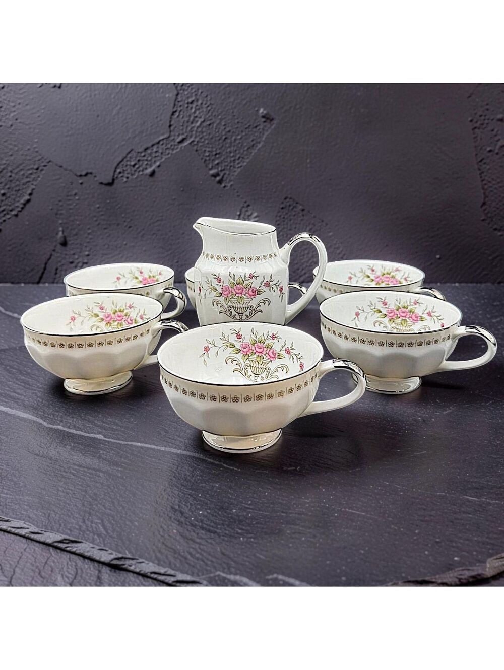 Vintage Harmony House Michelle 3653 7 Pc Tea Set 6 Cups and a Creamer Japan